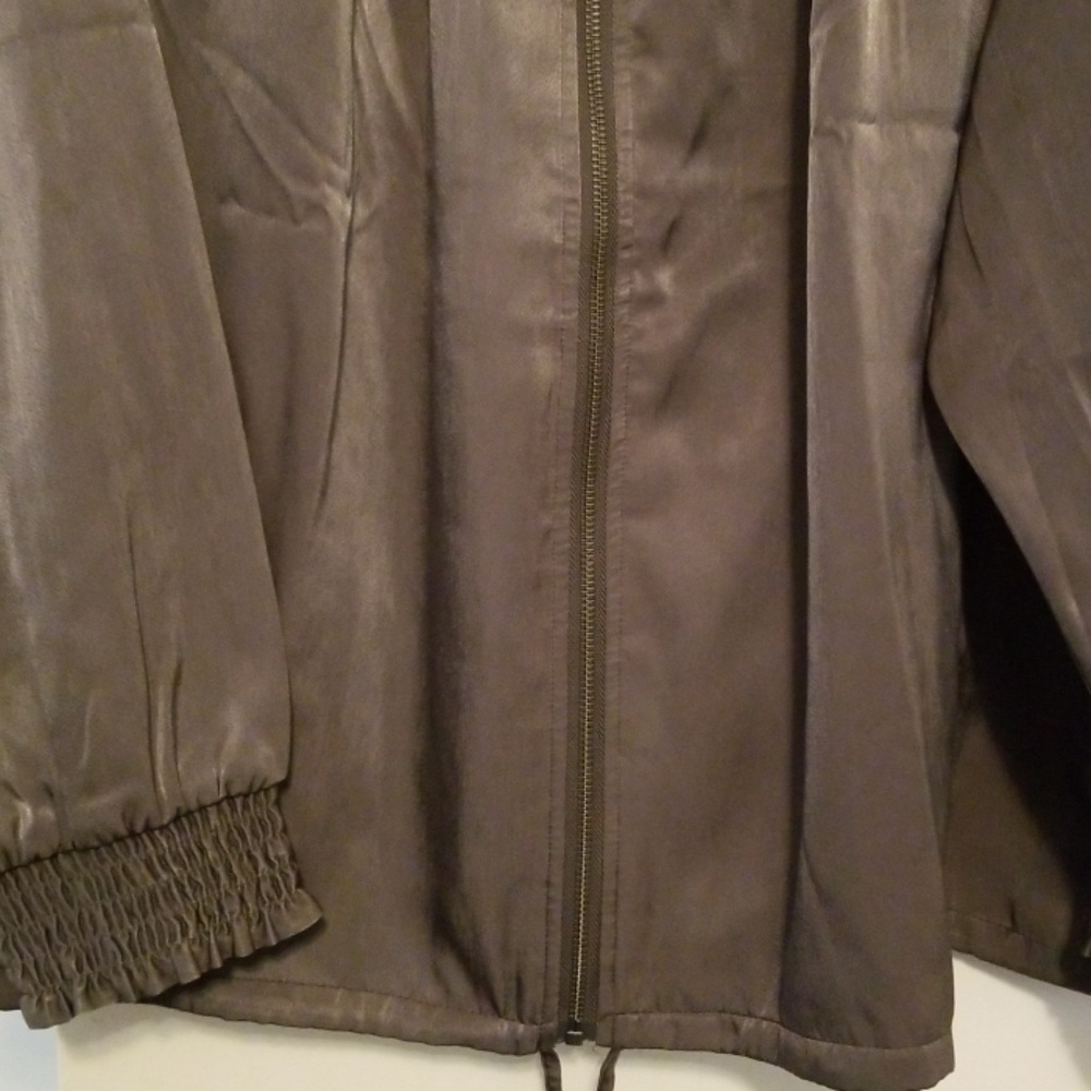 Jacket - Picture 2 of 6